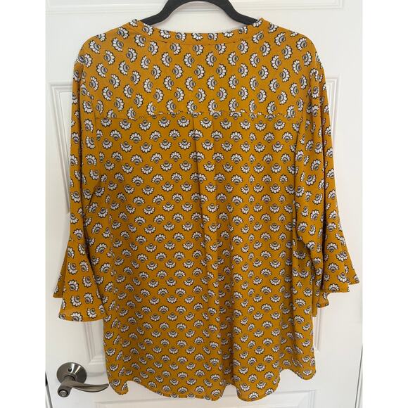 Charter Club Woman Mustard Floral Button Down Ruffle Blouse 2X Bell Sleeve - Picture 2 of 7
